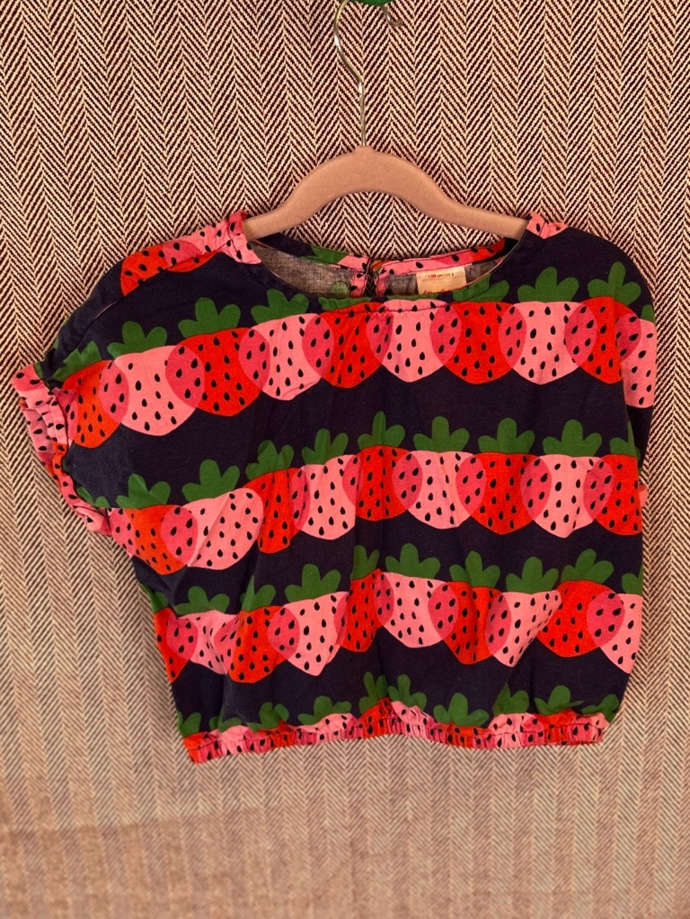 Hanna Andersson Strawberry 2 piece skirt and crop top